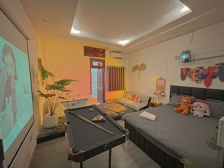 Phòng tại Kat In Love Ba Tháng Hai